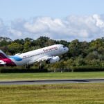 Αεροπλάνο της Eurowings απογειώνεται από γερμανικό αεροδρόμιο