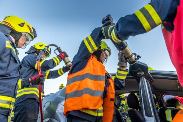 Πυροσβεστική απεγκλωβίζει άτομα στη Βαυαρία