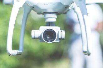 Drone παρακολουθεί την κυκλοφορία στη Γερμανία