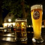 Biergärten στη Βαυαρία κατά τη διάρκεια της νύχτας