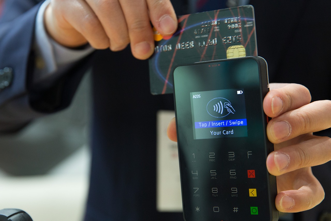 Υποχρεωτικά POS: Η Γερμανία αλλάζει τις πληρωμές για να πατάξει τη φοροδιαφυγή