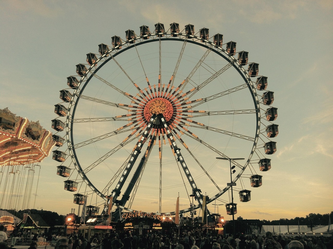 Ferris wheel at Munich Oktoberfest fairground