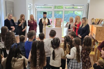 Τα εγκαίνια των νέων χώρων του Ελληνικού νηπιαγωγείου της Μητροπόλεως Γερμανίας στο Μόναχο