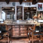 93 χρόνια ζωής, 79 χρόνια κούρεμα: Το μυστικό της δύναμης του πιο πιστού κουρέα